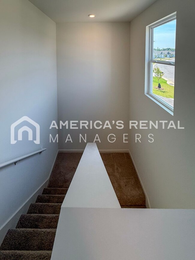 Building Photo - New Construction Home for Rent in Kimberly...