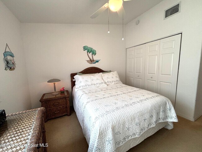 Building Photo - 419 Ocean Park Ln