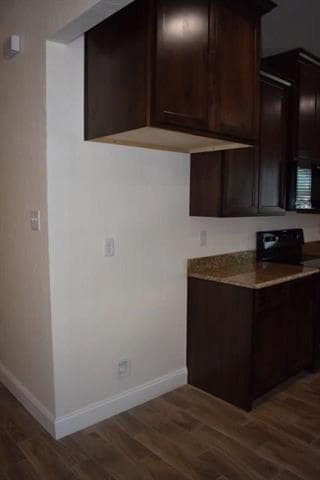 Building Photo - 1213 Hemphill St