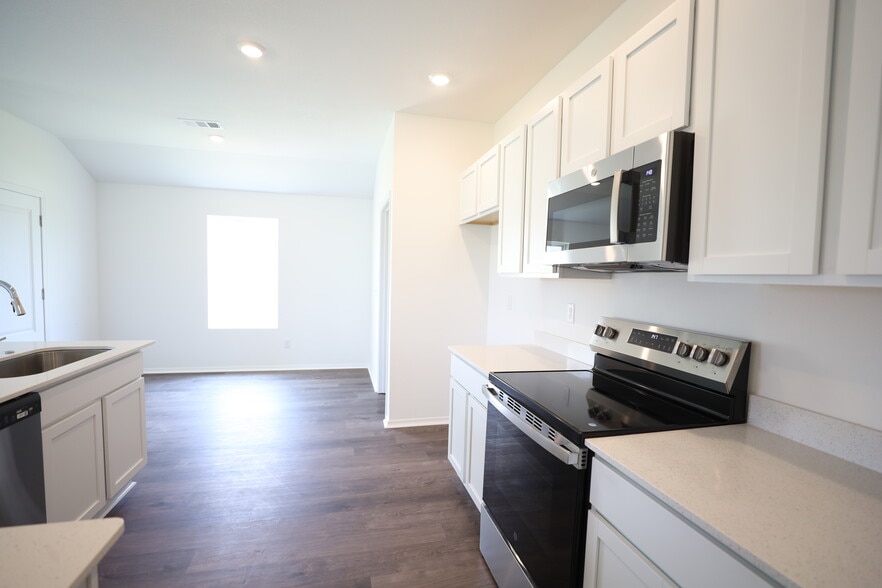 Building Photo - 5304 Orchard Pass