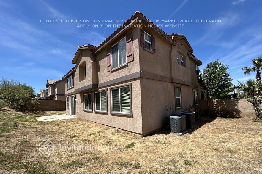 Building Photo - 6814 Miramar Ln