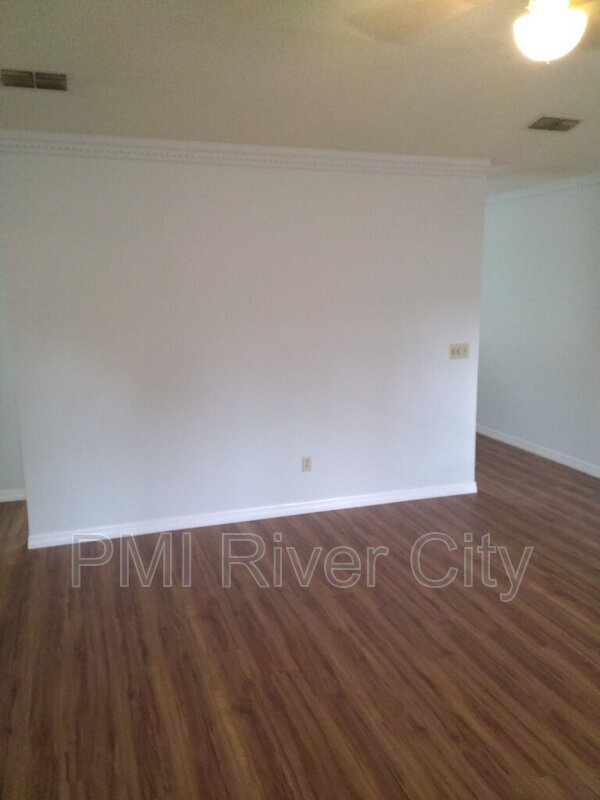 Building Photo - 7491 Countryman Ln