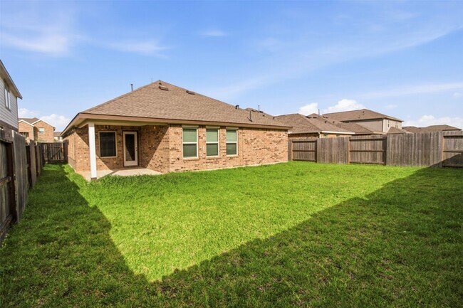 Building Photo - 5111 Winslow Grv Dr