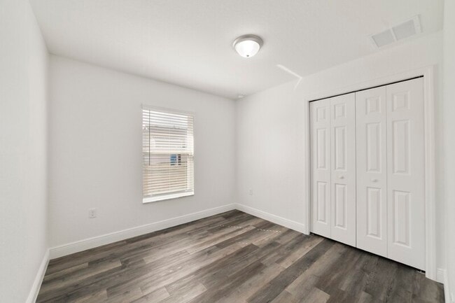 Building Photo - 8424 SW 135th Street Rd