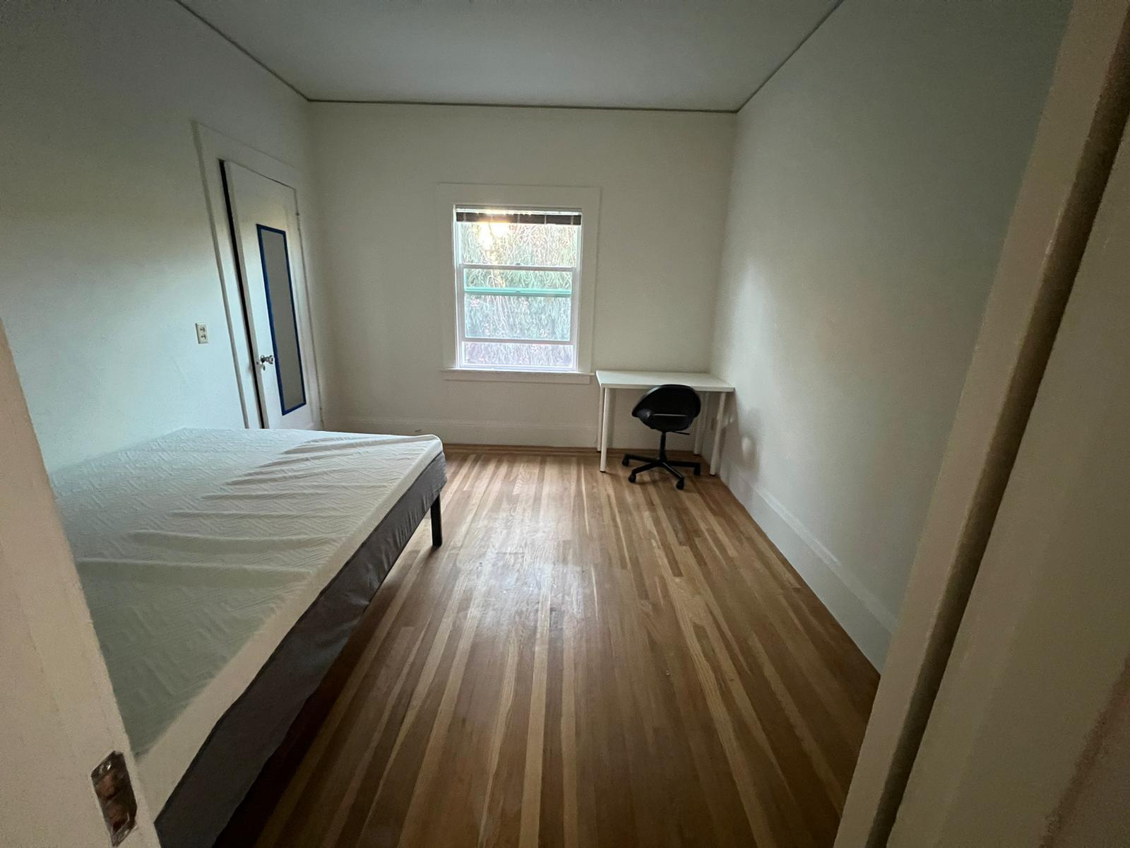 Bedroom 2 - 1694 Oxford St