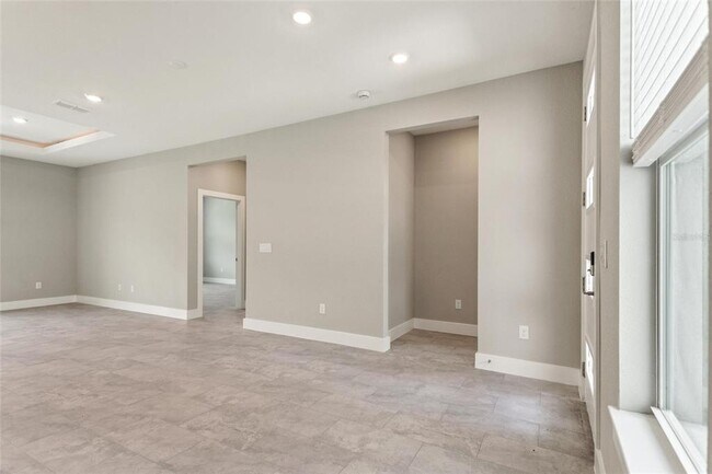 Building Photo - 1251 Dustin Rd