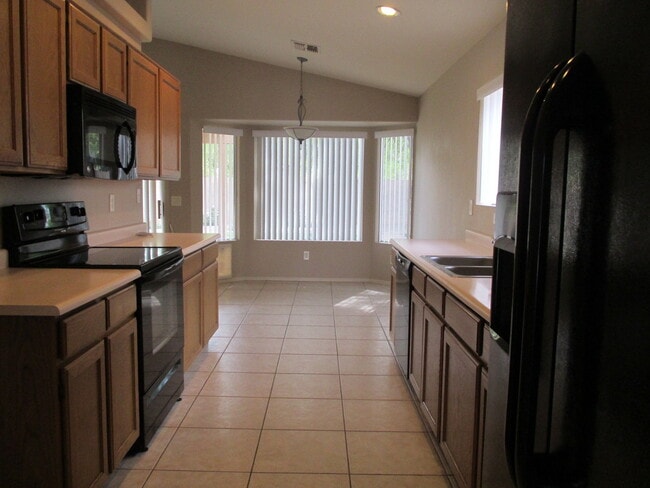 Building Photo - Chandler Single Story House - 3 Bedroom | 2 Bath Rental