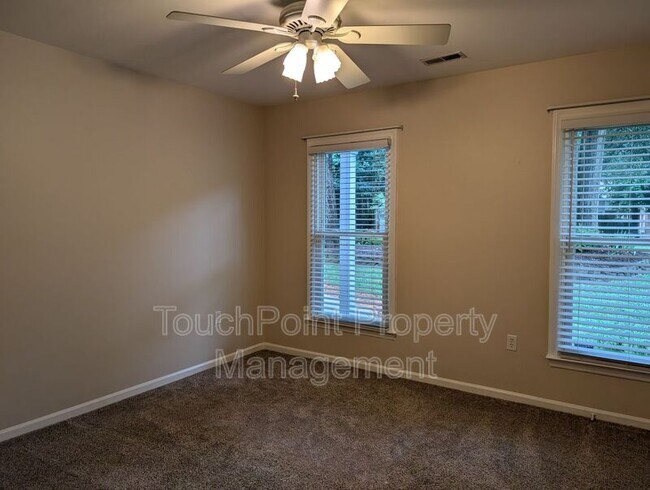 Building Photo - 9707 Covedale Dr