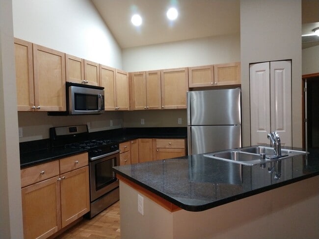 Building Photo - 2079 Calico Loop