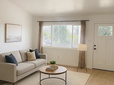 Building Photo - 804 Duo Ct