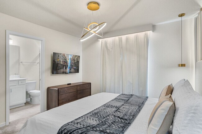 Building Photo - 16220 St Martin St