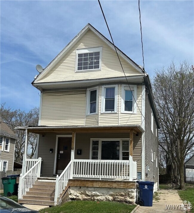 Building Photo - 63 Hawley St