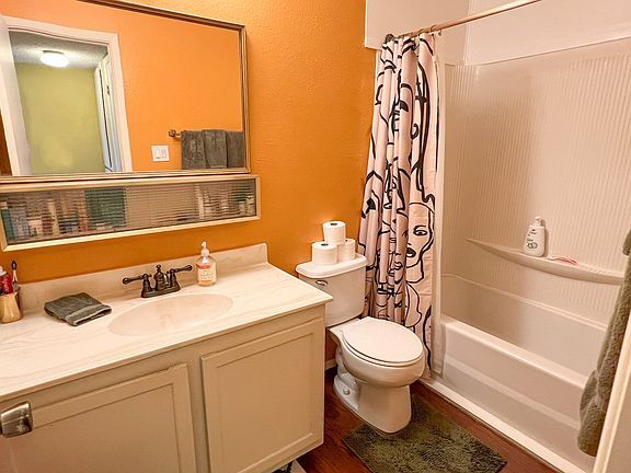 Building Photo - 3055 Trinity Dr