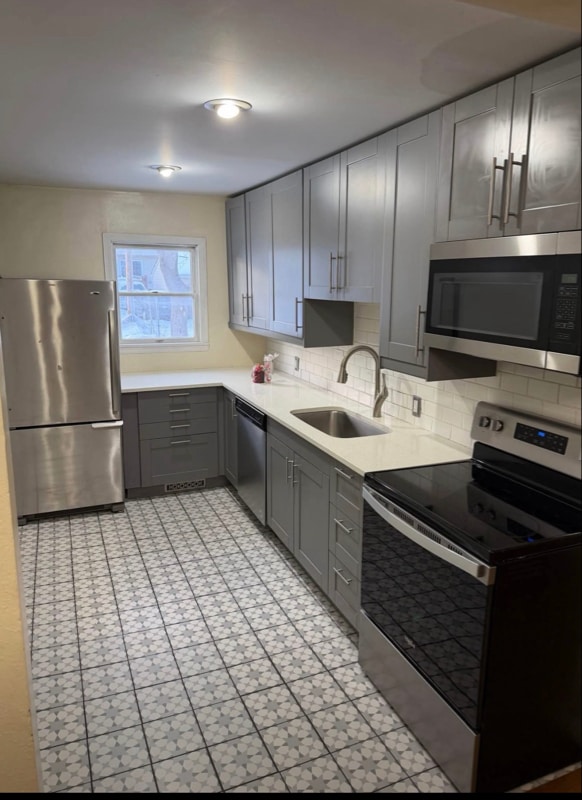 Building Photo - 3714 Stevens Ave