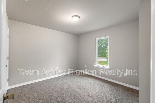 Building Photo - 3210 Electra Dr