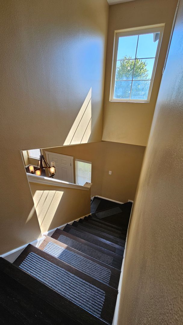 Building Photo - Non-Refundable & Security Deposit Total: $2400.00