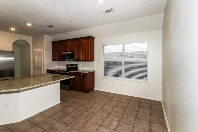 Building Photo - 5114 Forest Sage Ln