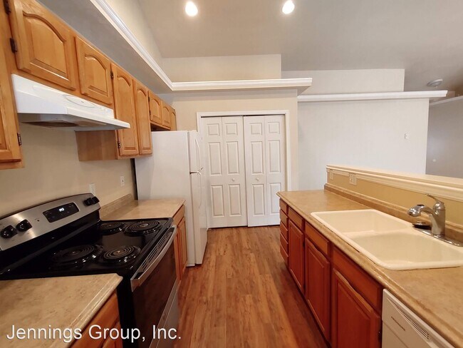 Building Photo - 4 br, 2 bath House - 5960 Geyser Peak Place