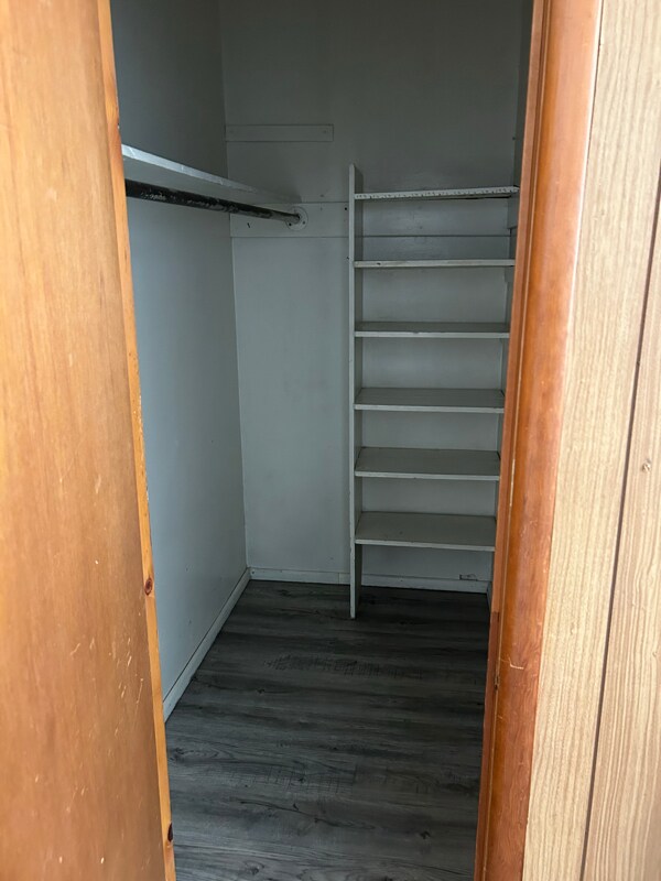 Building Photo - 1221 10th Ave N