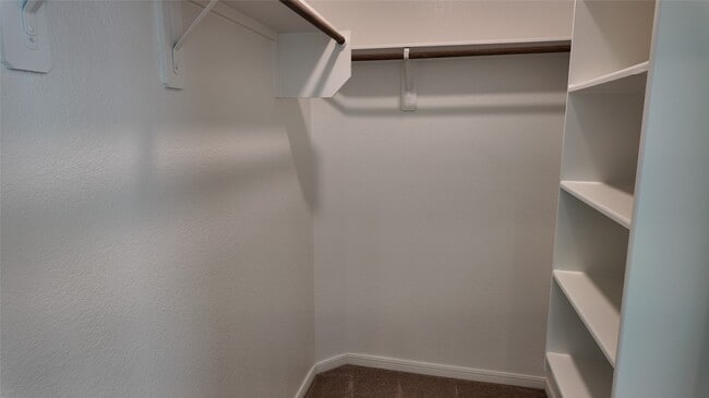 Building Photo - 1328 Bright Hl Dr