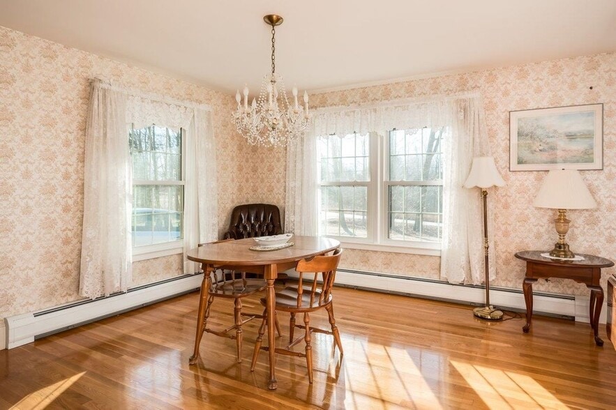 Building Photo - 45 Weare