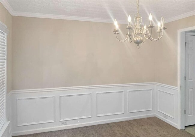 Building Photo - 2550 Plymouth Way