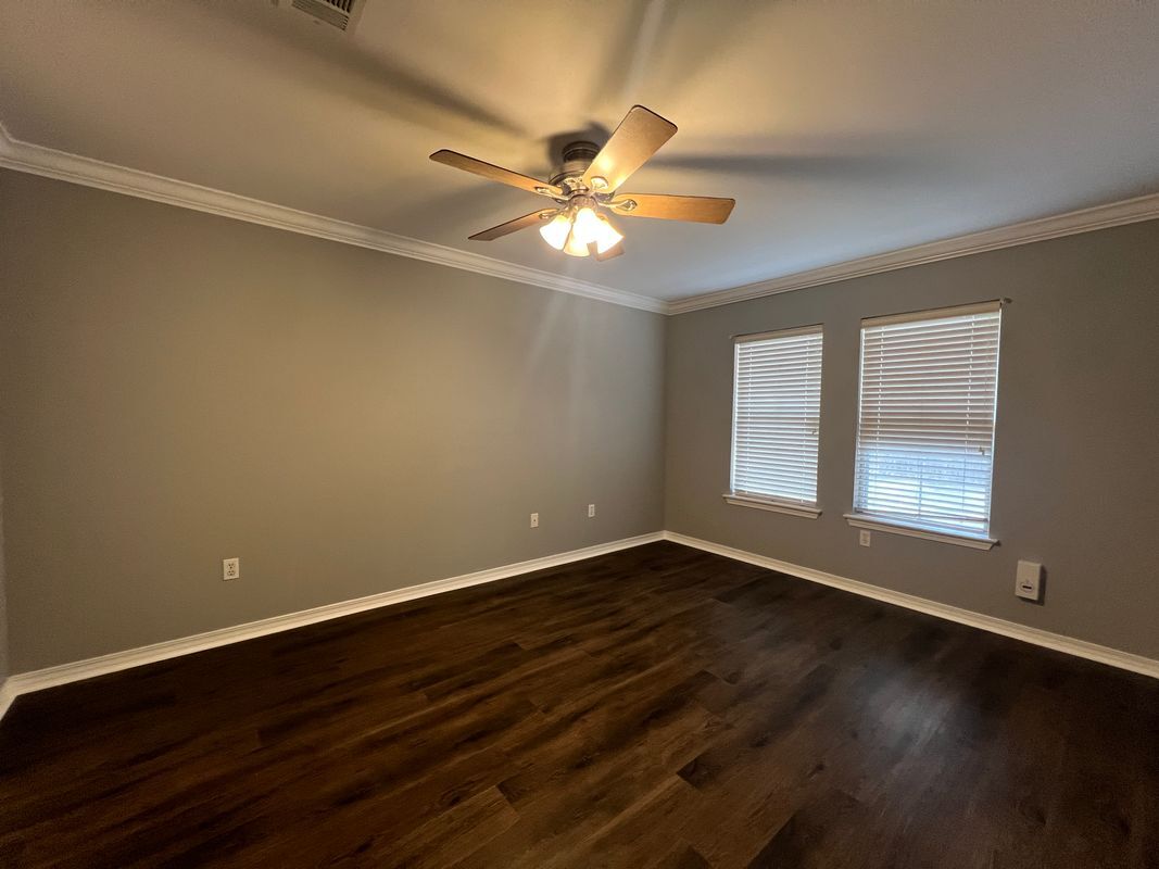 Building Photo - 108 Brandi Ln
