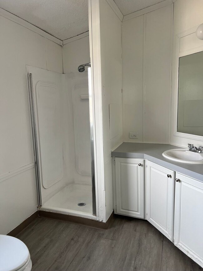 Building Photo - Welcome to the charming Riverdale Farms subdivision in Thornton, CO, where a delightful 3-bedroom...