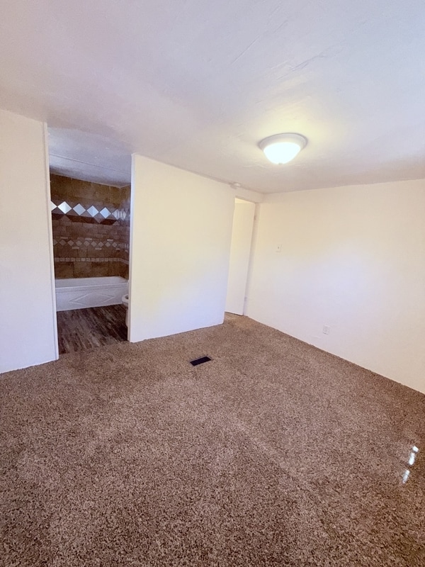 Building Photo - 4580 E Rex St