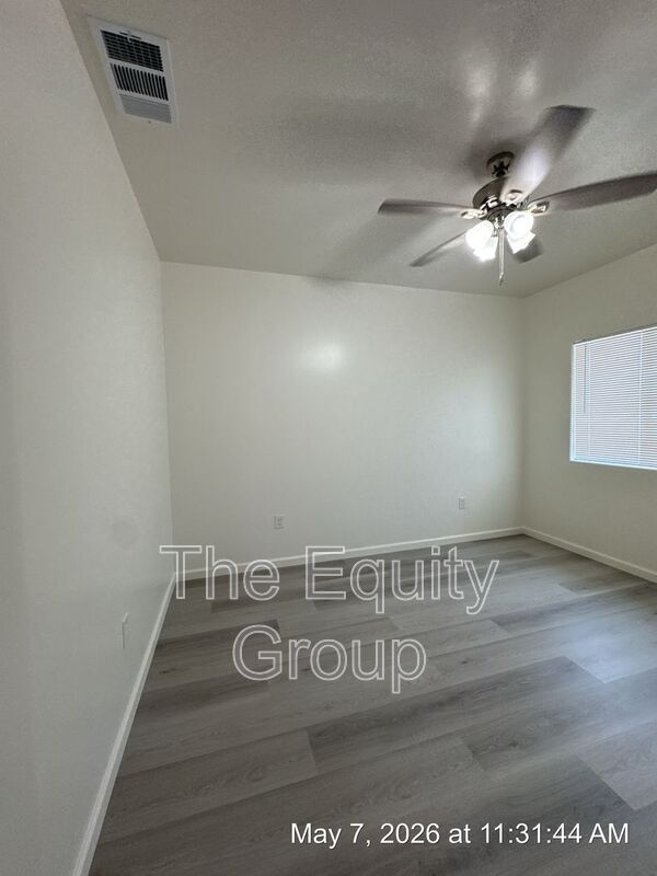 Building Photo - 30566 Ivy Rd