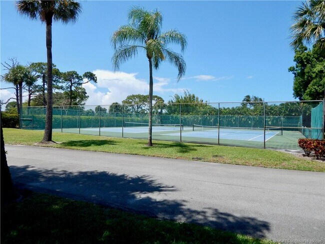 Building Photo - 1600 SE St Lucie Blvd