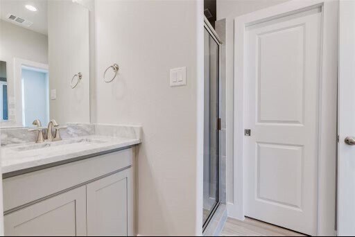 Building Photo - 1741 Cove Cres Ct