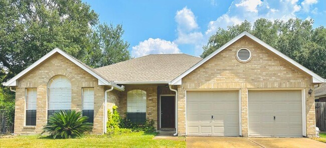 Building Photo - 519 Promenade Blvd