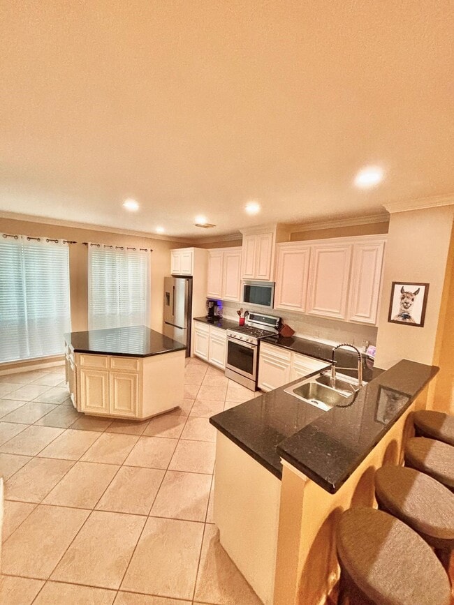 Building Photo - 1310 W Webster St