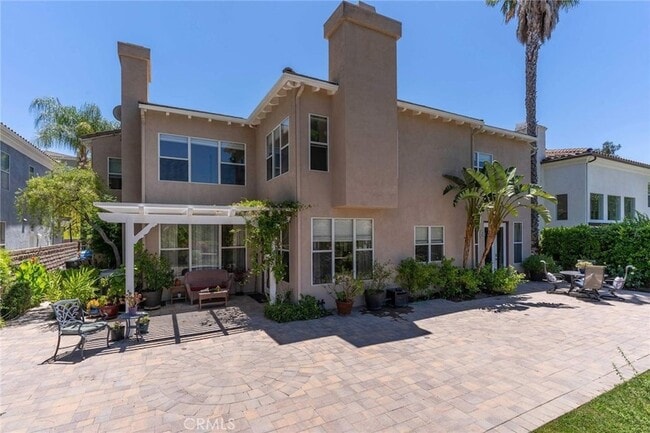 Building Photo - 7371 Westcliff Dr