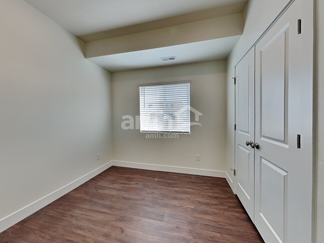 Building Photo - 3923 Patterdale Pl