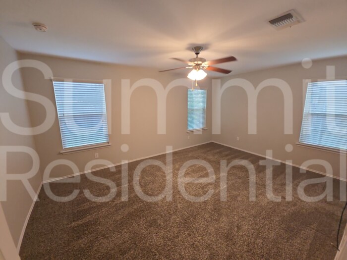 Building Photo - 236 Geode Ln