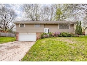 Building Photo - Spacious single-family home *3Bd*3Bath in New Hope Avail June 1