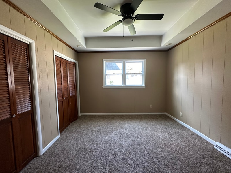 Building Photo - 806 15th Ave S