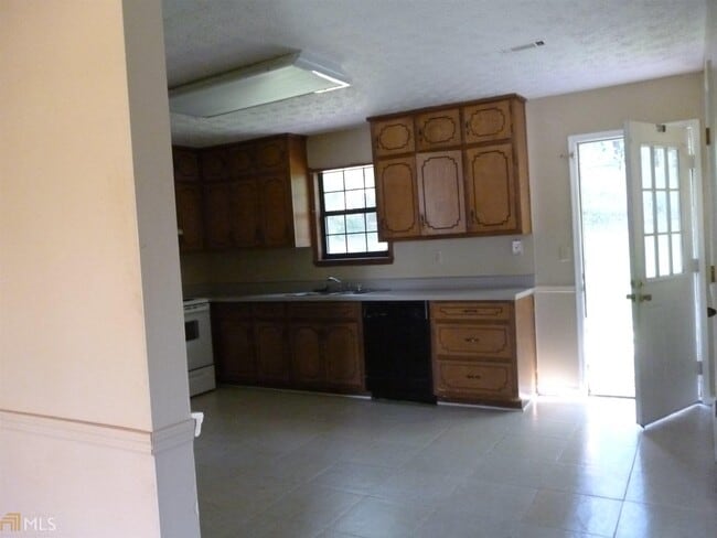 Building Photo - 10283 Richfield Ct