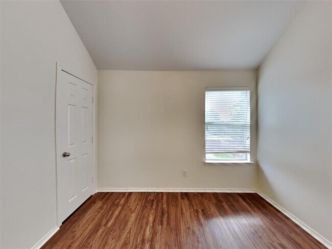 Building Photo - 864 Rock Harbor Ln