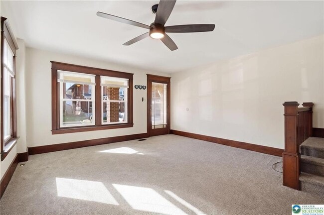 Building Photo - 819 Chestnut St