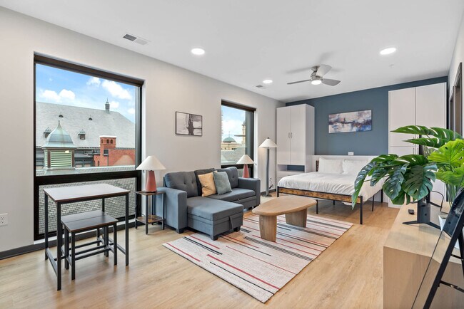 Building Photo - 423 E Michigan St