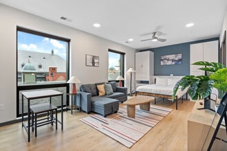 Building Photo - 423 E Michigan St