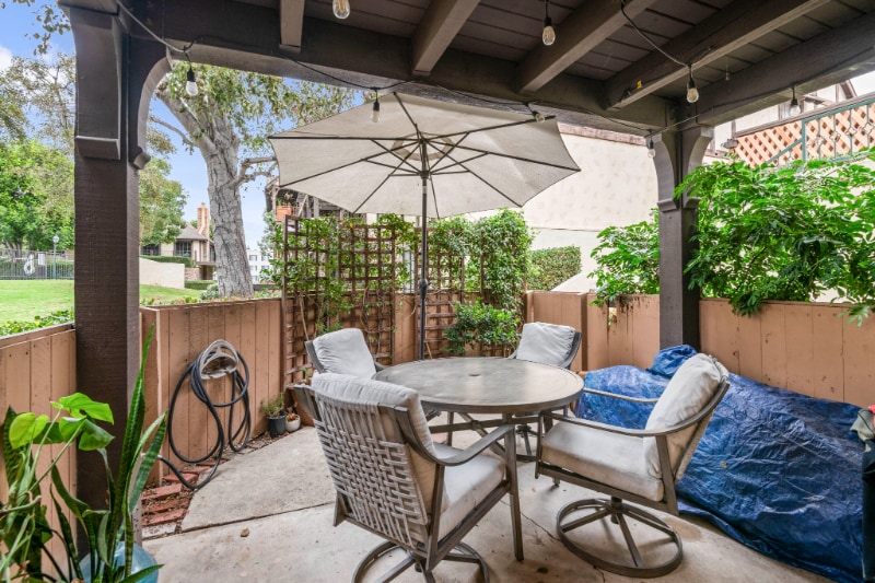 Building Photo - 3633 S Bear St