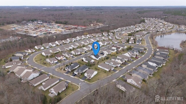 Building Photo - 18 Thomas Paine Dr