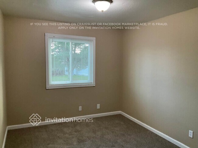 Building Photo - 31089 Tecumseh Ct