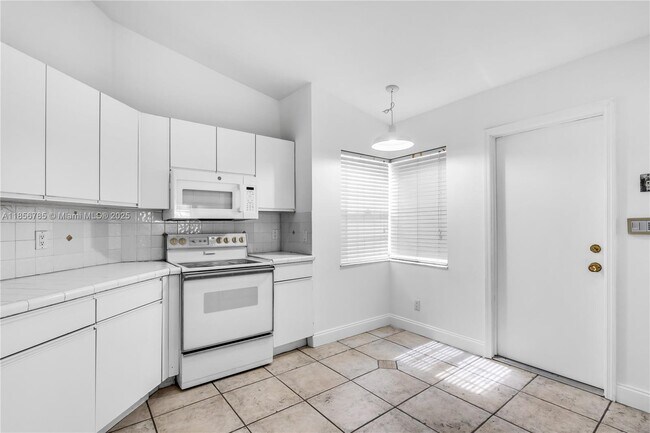 Building Photo - 14660 SW 144th Terrace