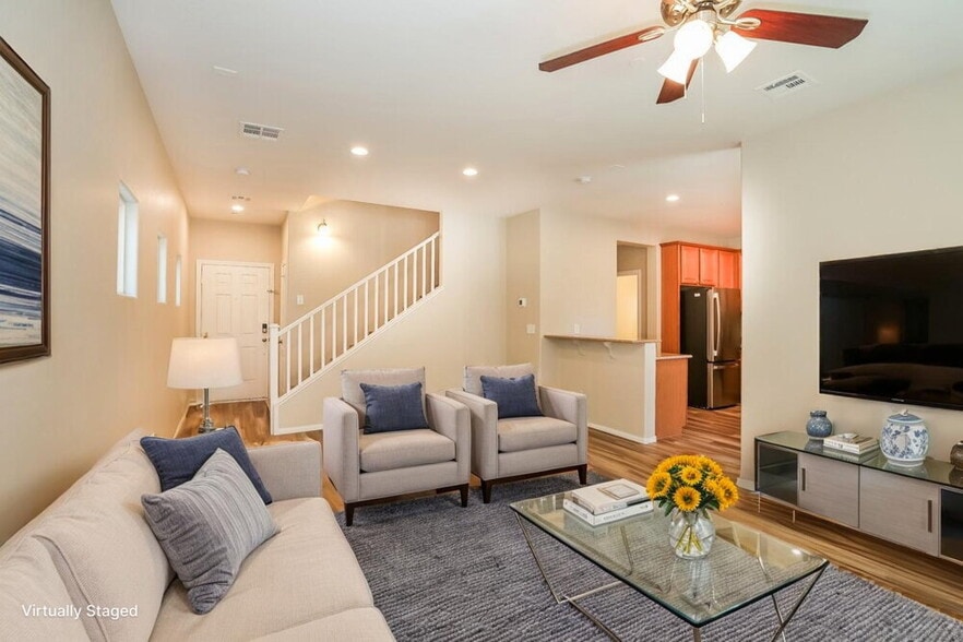 Building Photo - 4508 Harbison Canyon Ct