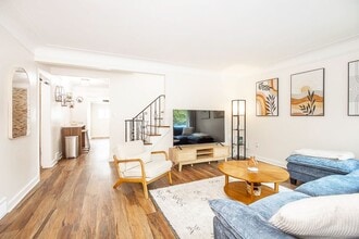 Building Photo - Bayard Luxe Hot Tub Escape